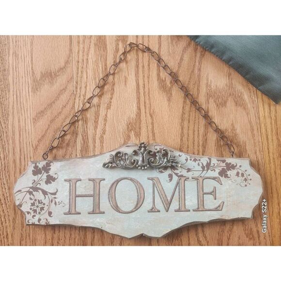 Two Welcome and HOME wall hangings - Picture 5 of 9